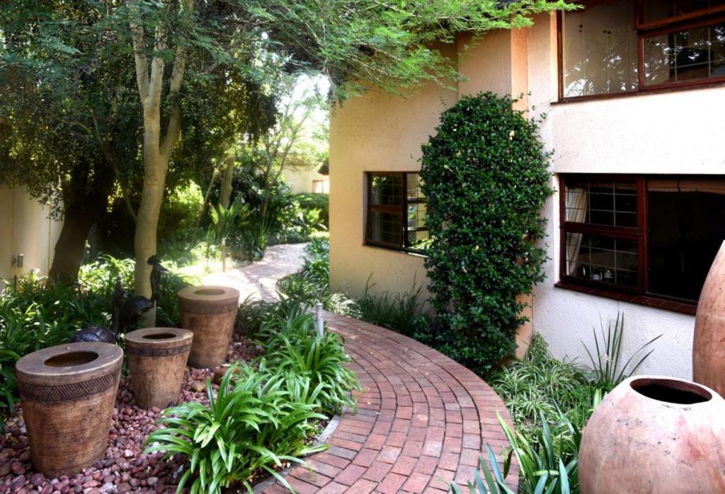 Lourie Lodge Sandton Εξωτερικό φωτογραφία