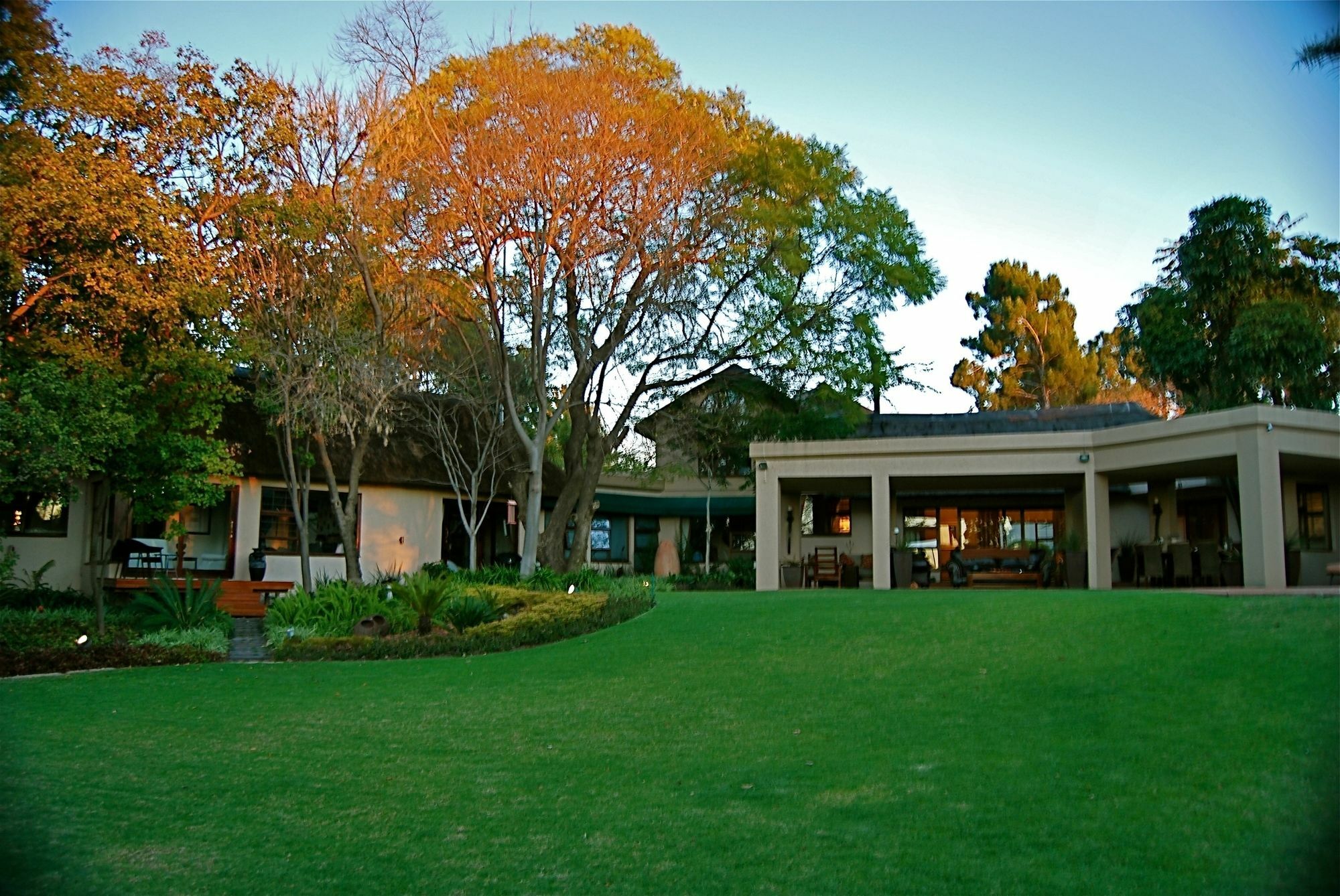 Lourie Lodge Sandton Εξωτερικό φωτογραφία